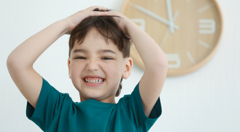 Niño aprende a desarrollar tolerancia a la frustración