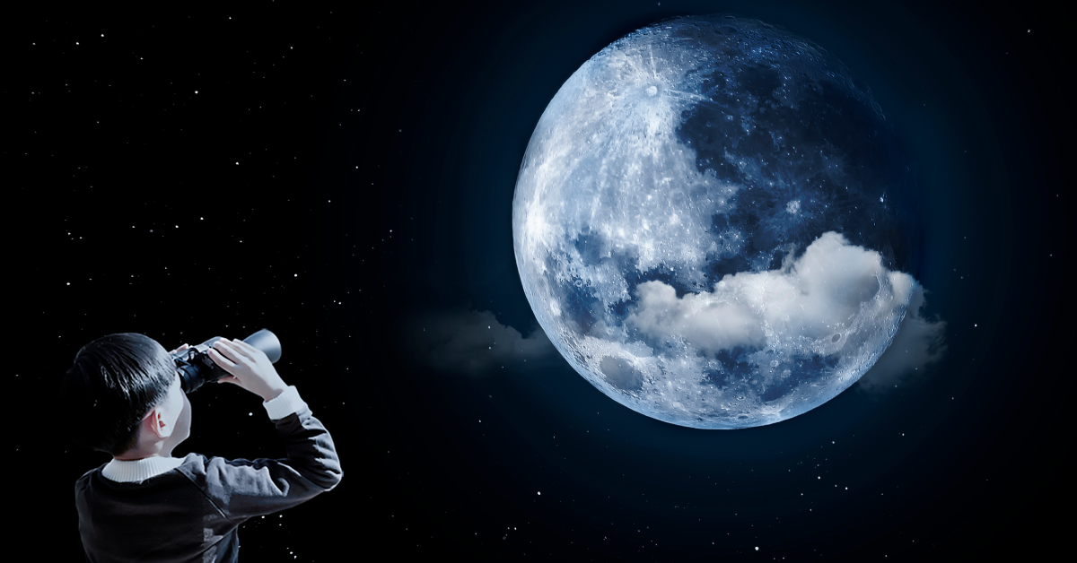 Niño realiza actividad para entender fases de Luna